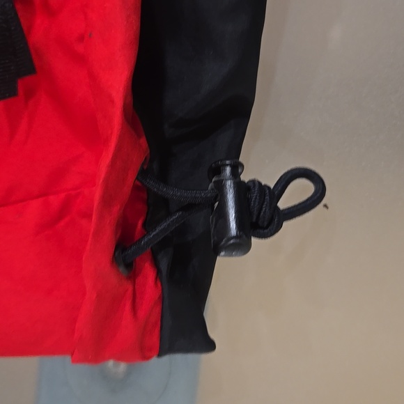 The North Face Men's Coat - Picture 8 of 11